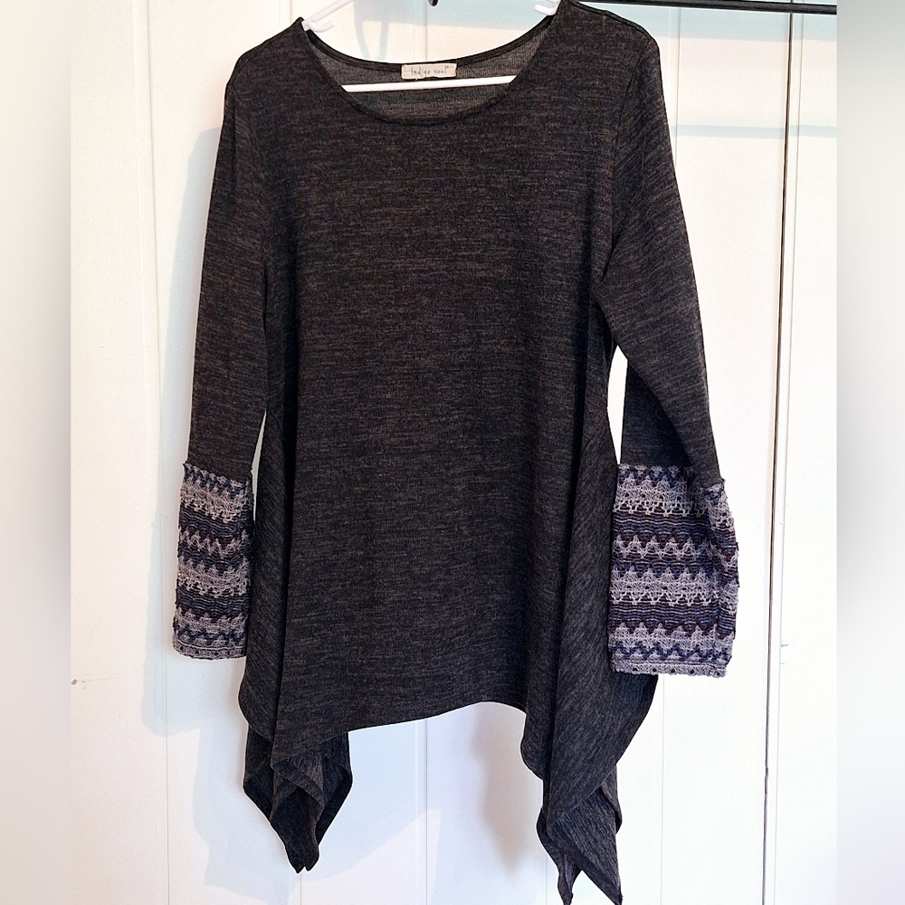 Indigo Soul VGC Gray Boho Tunic Sweater Size M